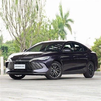Byd qin l dm-i phev szedán